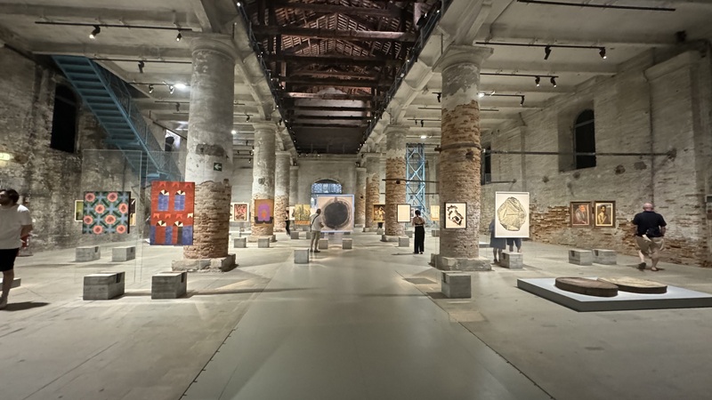 Extranjeros por todas partes. Venezia. Venecia. Italia. Arte